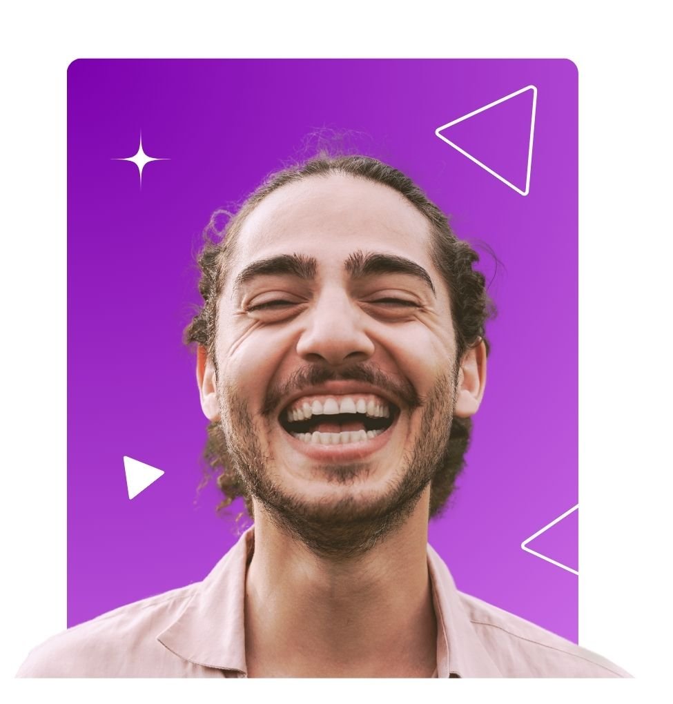 Foto de um homem sorrindo com fundo roxo com o texto Programa Semear